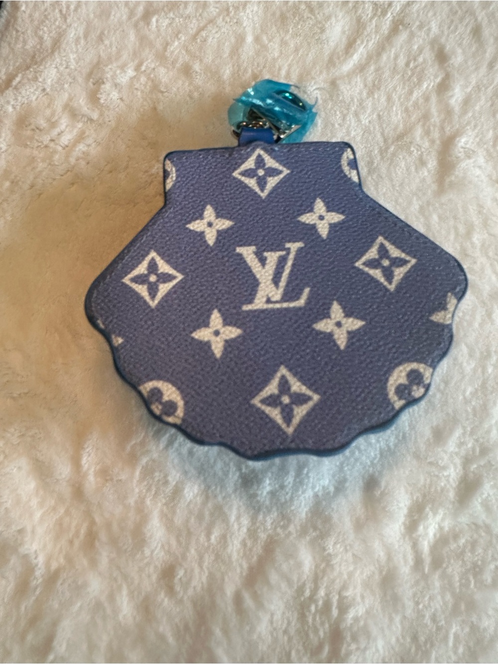 Designer-Inspired Blue Shell Coin Purse/Bag Charm - Monogram Pattern - Picture 3 of 3